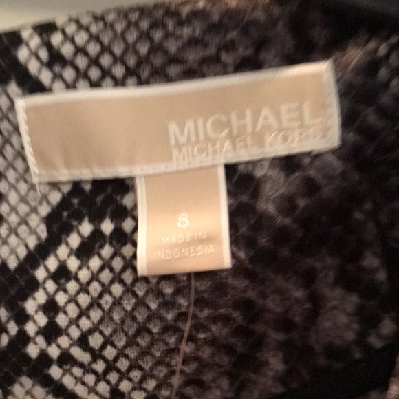 NWT MICHAEL KORS POLYESTER A-LINE LONG SLEEVE DRESS. GREAT PRINT!BACK ZIPPER. S8 - Picture 8 of 9